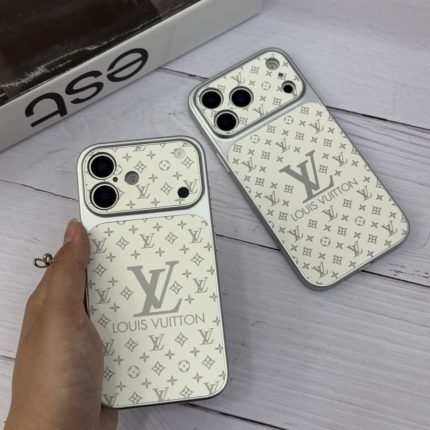قاب گوشی طرح Louis Vuitton مدل Luxury White Lens – محافظ لنزدار سفید ایفون